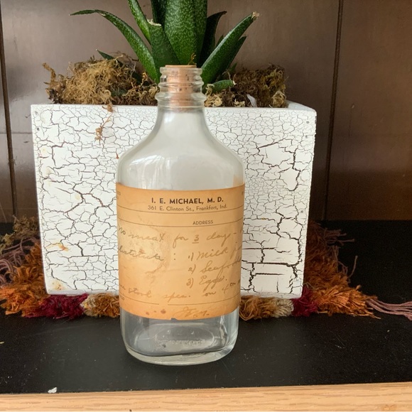 Other - Vintage Medical bottle with handwritten prescription label